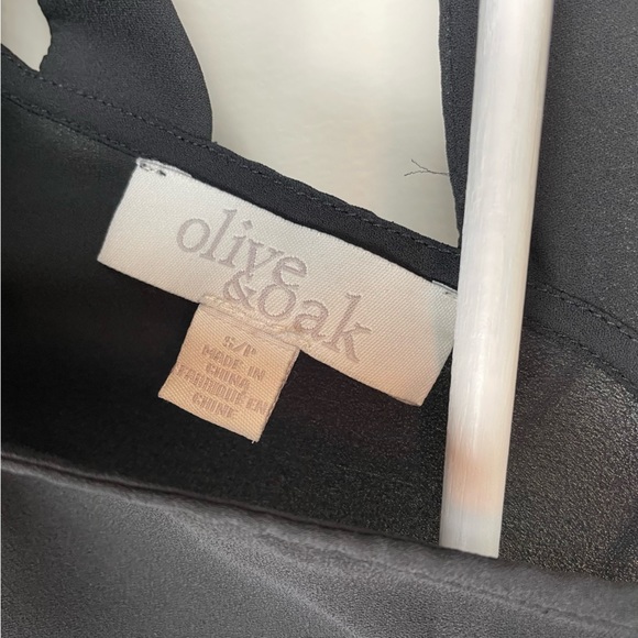 Olive & Oak Fitted Long Sleeve Blouse Size Small - Picture 2 of 6